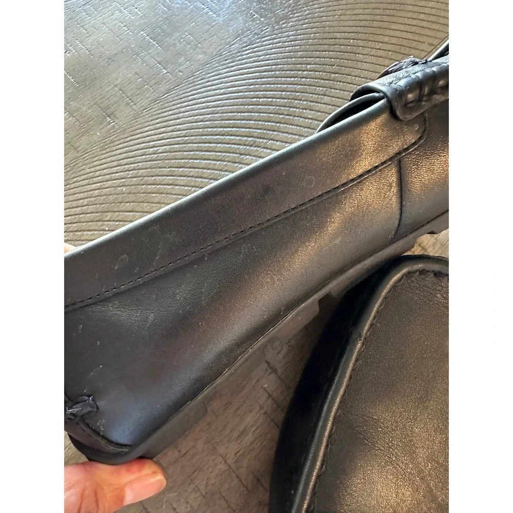 Coach brand model